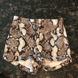 H&M snake skin printed high waisted shorts